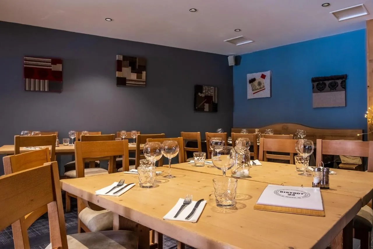 Curling Hotel & Bar Tignes