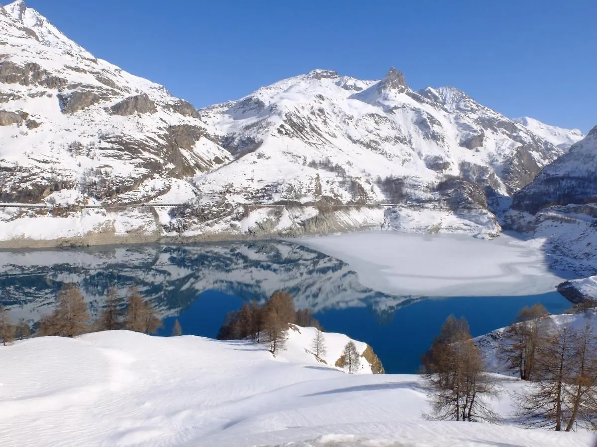 Curling Hotel & Bar Tignes 3*,